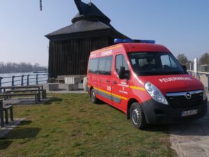 P1020639-scaled-1-min