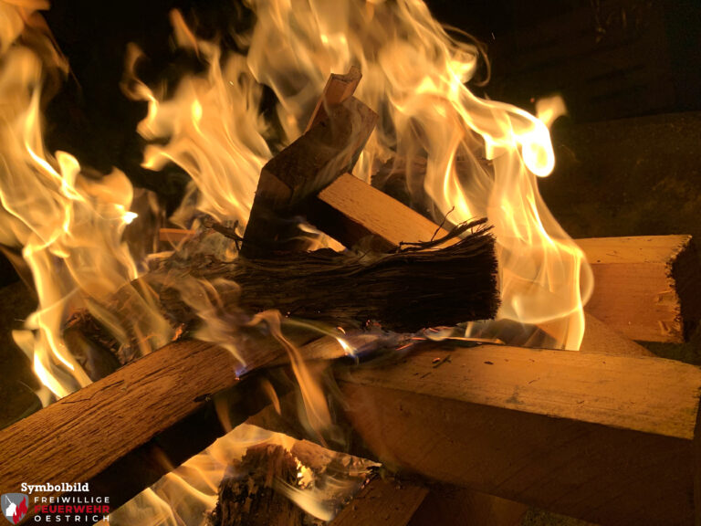 17/2022 Feuer klein außerorts